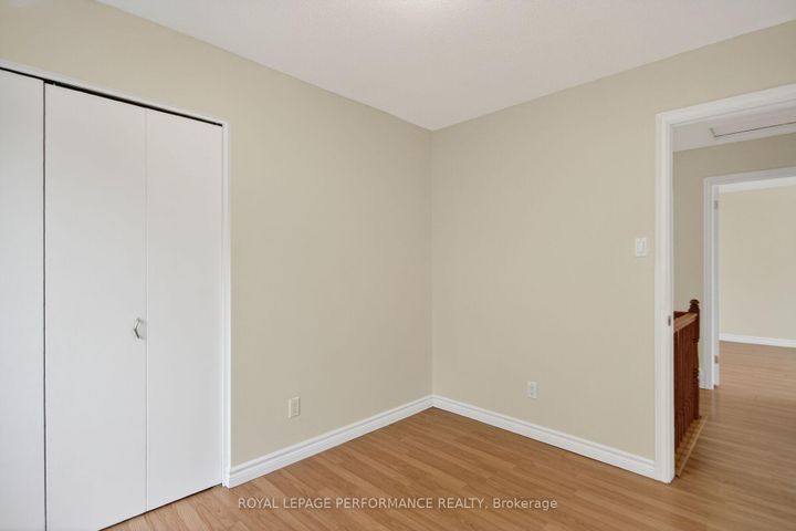 Photo 28 at 15 Hallowell Court, Nepean (Arlington Woods), Ottawa