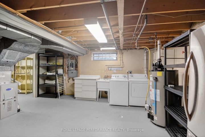 Photo 36 at 15 Hallowell Court, Nepean (Arlington Woods), Ottawa