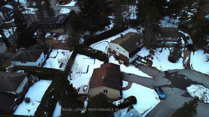 Photo 48 at 15 Hallowell Court, Nepean (Arlington Woods), Ottawa