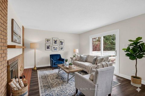 Photo 12 at 15 Hallowell Court, Nepean (Arlington Woods), Ottawa