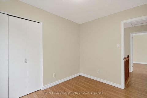 Photo 28 at 15 Hallowell Court, Nepean (Arlington Woods), Ottawa