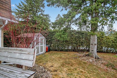 Photo 41 at 15 Hallowell Court, Nepean (Arlington Woods), Ottawa