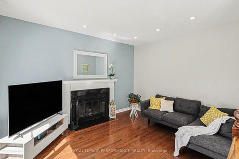 Photo 3 at 6722 Tooney Drive, Orleans/Sunridge, Orleans