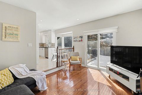 Photo 4 at 6722 Tooney Drive, Orleans/Sunridge, Orleans