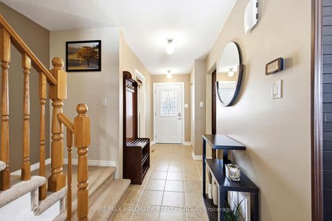 Photo 2 at 178 Equestrian Drive, Bridlewood, Kanata