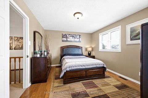 Photo 15 at 178 Equestrian Drive, Bridlewood, Kanata