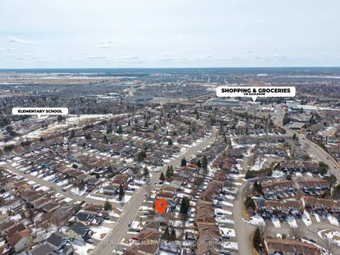 Photo 40 at 178 Equestrian Drive, Bridlewood, Kanata