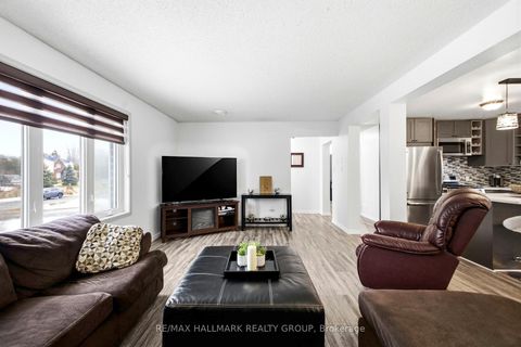 Photo 5 at 2740 Lockwood Lane, Cumberland Estates, Orleans