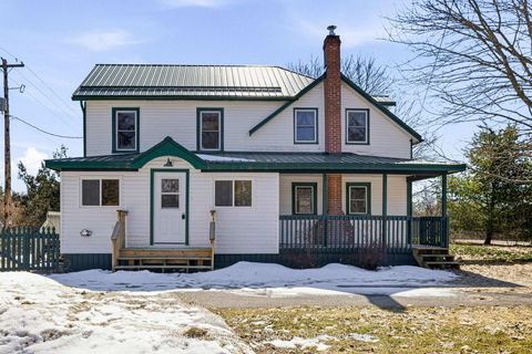 Photo 1 at 718 Jones Falls Road, Rideau Lakes (South Crosby) Twp, Rideau Lakes