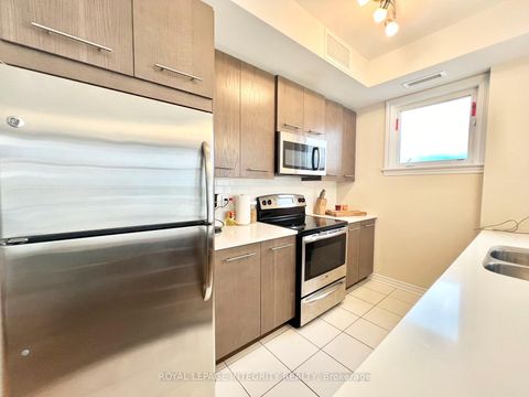 Photo 12 at 101 - 160 Guelph Private, Kanata Lakes/Heritage Hills, Kanata