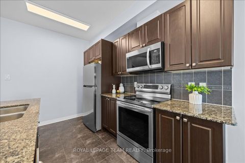 Photo 11 at 333 Tulum Crescent, Emerald Meadows/Trailwest, Kanata