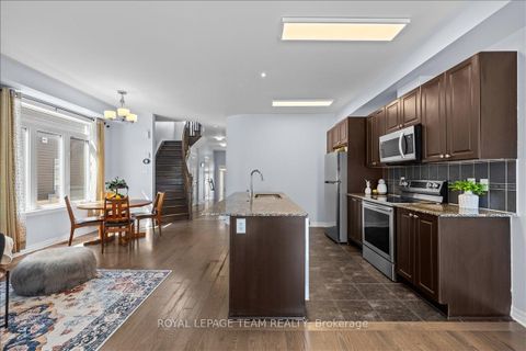 Photo 12 at 333 Tulum Crescent, Emerald Meadows/Trailwest, Kanata