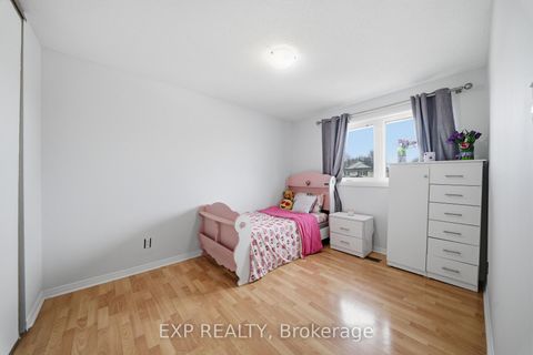 Photo 23 at 180 Equestrian Drive, Bridlewood, Kanata