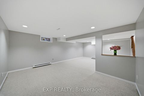 Photo 28 at 180 Equestrian Drive, Bridlewood, Kanata