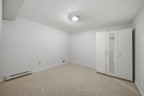 Photo 30 at 180 Equestrian Drive, Bridlewood, Kanata