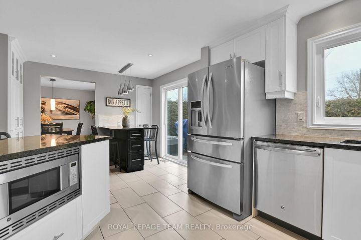 Photo 9 at 55 Beddington Avenue, Nepean (Cedargrove/Fraserdale), Ottawa