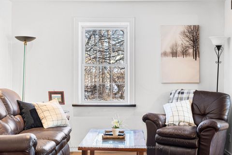 Photo 11 at 3758 Woodkilton Road, Dunrobin, Constance Bay