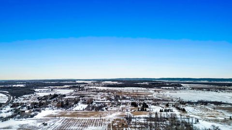 Photo 37 at 3758 Woodkilton Road, Dunrobin, Constance Bay