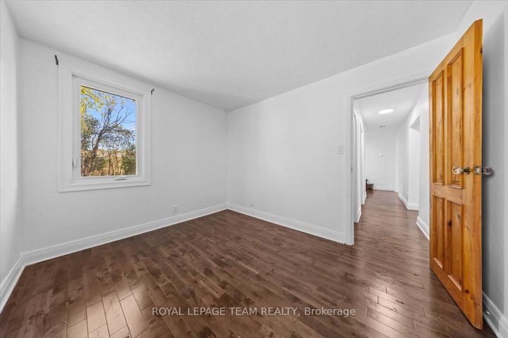 Photo 8 at 5410 Old Richmond Road, Nepean (Fallowfield), Ottawa