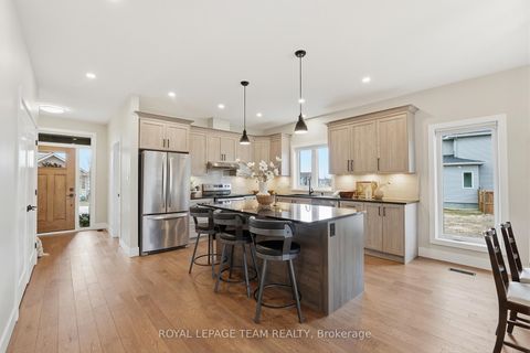 Photo 4 at 757 Meadowridge Circle, CARP, Carp