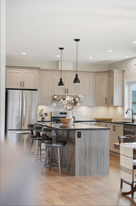 Photo 7 at 757 Meadowridge Circle, CARP, Carp