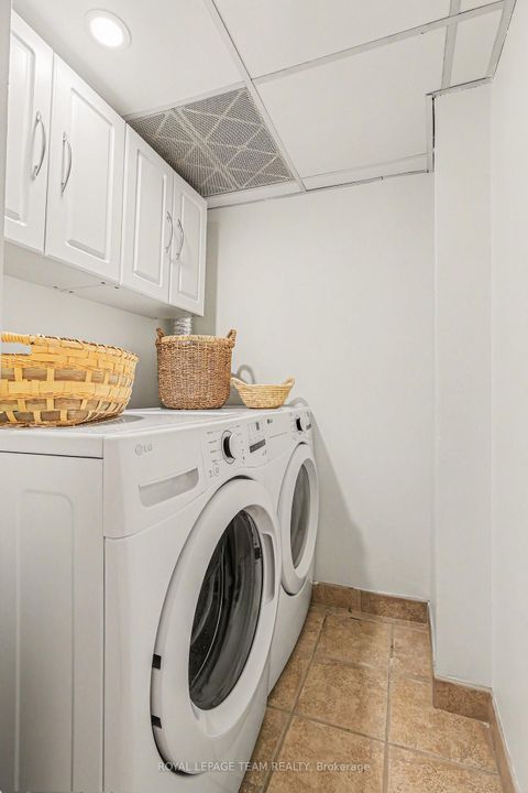 Photo 14 at 1701 - 20 The Driveway, Ottawa Centre/Golden Triangle, Ottawa Centre