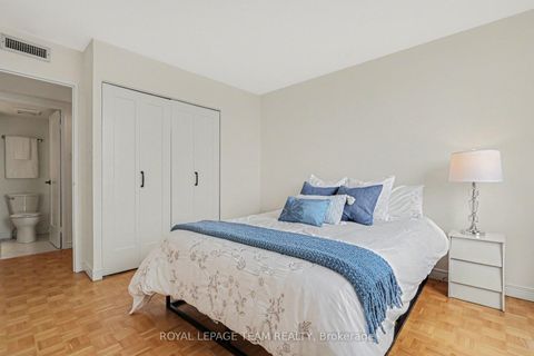 Photo 15 at 1701 - 20 The Driveway, Ottawa Centre/Golden Triangle, Ottawa Centre