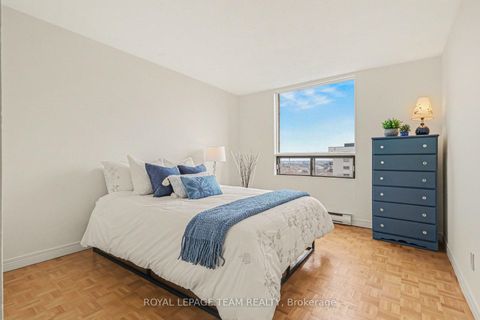 Photo 16 at 1701 - 20 The Driveway, Ottawa Centre/Golden Triangle, Ottawa Centre