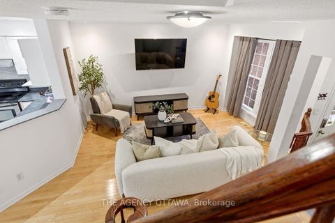 Photo 15 at 555 Aberfoyle Circle, Morgan's Grant/South March, Kanata