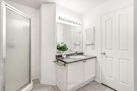 Photo 25 at 555 Aberfoyle Circle, Morgan's Grant/South March, Kanata