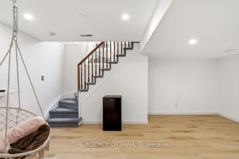 Photo 36 at 555 Aberfoyle Circle, Morgan's Grant/South March, Kanata