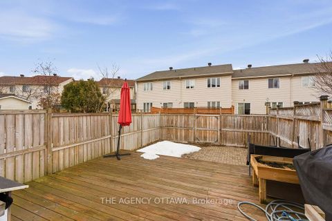 Photo 38 at 555 Aberfoyle Circle, Morgan's Grant/South March, Kanata