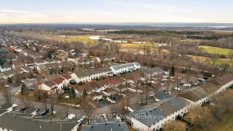 Photo 42 at 555 Aberfoyle Circle, Morgan's Grant/South March, Kanata