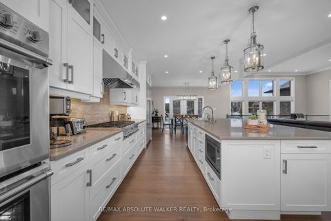 Photo 2 at 700 Mcmanus Avenue, Manotick Village & Manotick Estates, Manotick