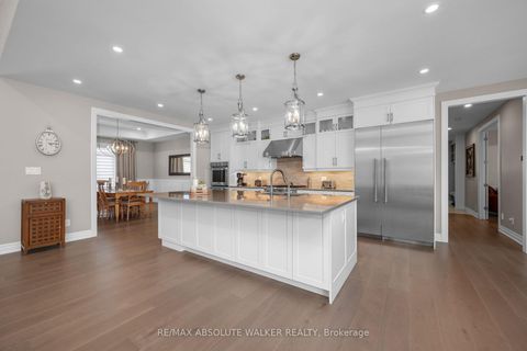 Photo 12 at 700 Mcmanus Avenue, Manotick Village & Manotick Estates, Manotick