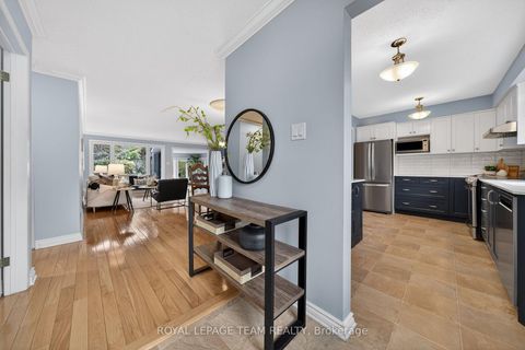 Photo 4 at 11 Glen Abbey Crescent, Stittsville (Central), Stittsville