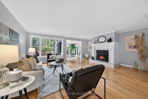 Photo 10 at 11 Glen Abbey Crescent, Stittsville (Central), Stittsville