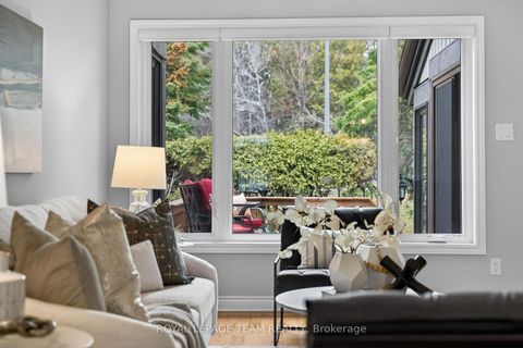 Photo 29 at 11 Glen Abbey Crescent, Stittsville (Central), Stittsville