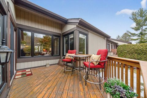 Photo 38 at 11 Glen Abbey Crescent, Stittsville (Central), Stittsville