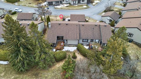 Photo 44 at 11 Glen Abbey Crescent, Stittsville (Central), Stittsville