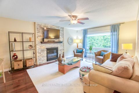 Photo 4 at 27 Sherk Crescent, Kanata Lakes/Heritage Hills, Kanata