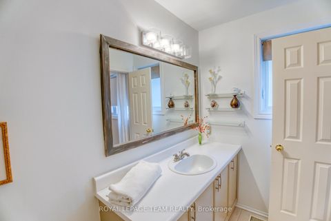 Photo 23 at 27 Sherk Crescent, Kanata Lakes/Heritage Hills, Kanata