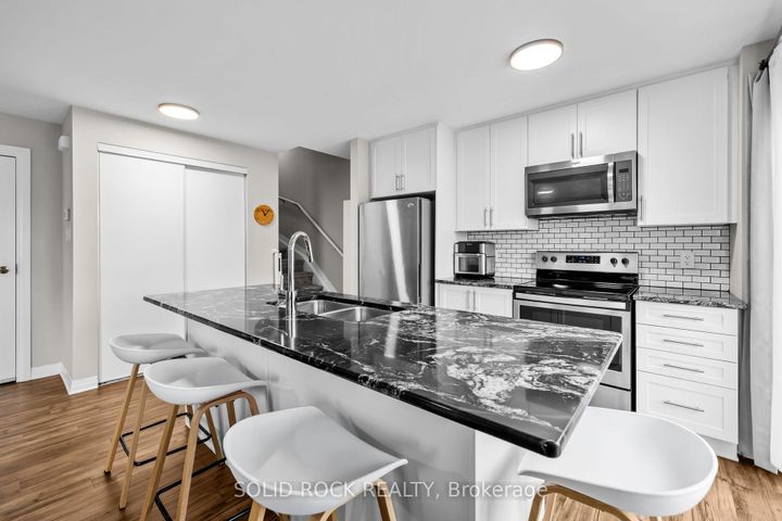 Photo 21 at B - 442 Via Verona Avenue, Nepean (Longfields), Ottawa