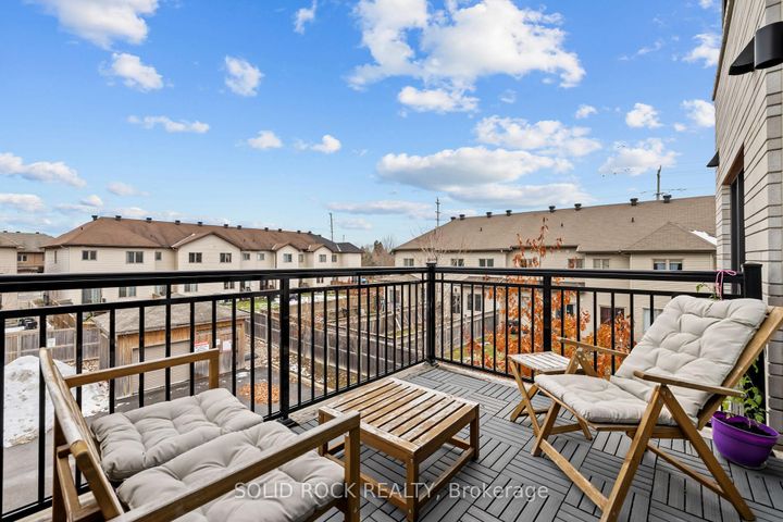 Photo 22 at B - 442 Via Verona Avenue, Nepean (Longfields), Ottawa