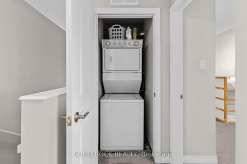 Photo 12 at B - 442 Via Verona Avenue, Nepean (Longfields), Ottawa