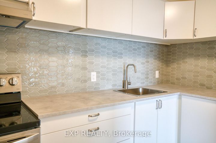 Photo 10 at 1201 - 1380 Prince Of Wales Drive, Nepean (Carleton Square), Ottawa