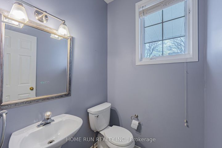 Photo 10 at 182 Windhurst Drive, Nepean (Barrhaven East), Ottawa