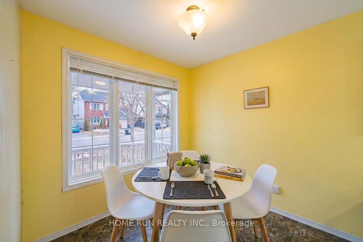 Photo 12 at 182 Windhurst Drive, Nepean (Barrhaven East), Ottawa