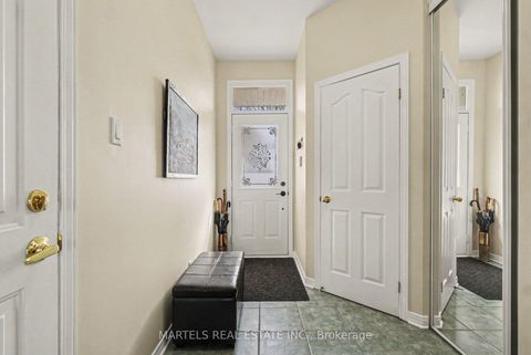 Photo 4 at 919 Markwick Crescent, Notting Hill/Summerside, Orleans