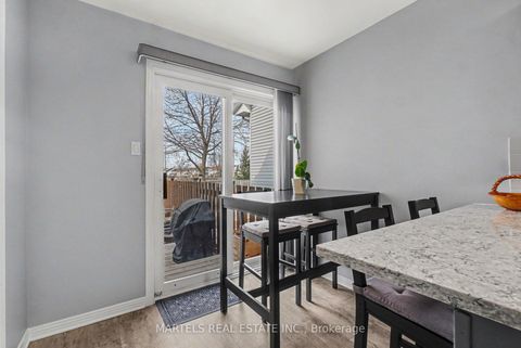 Photo 11 at 919 Markwick Crescent, Notting Hill/Summerside, Orleans